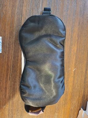 Kitsch Black Satin Sleep Mask